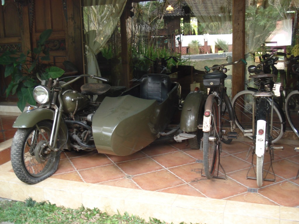 Deze afbeelding heeft een leeg alt-atribuut; de bestandsnaam is indonesie1-380.jpg